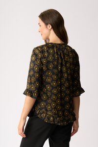 Foil Gathered Scoop Hem Top