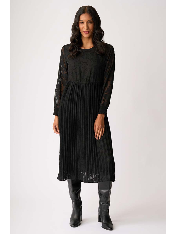 Memo Pleat Dreams Dress