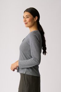 Esplanade Snappy V Henley Top