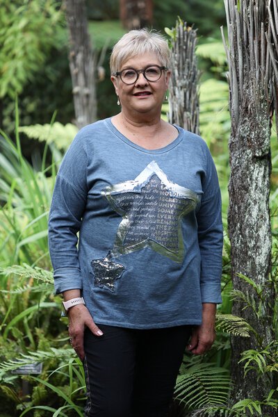 AE Luxe Star Cotton Tee-shop-by-style-Hello Cyril.