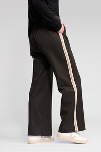Vassalli Weekender Wide Pant