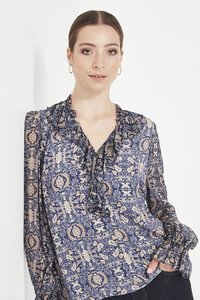 Verge Mercy Blouse