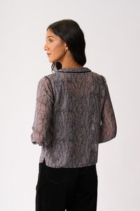 Memo Ruffle & Lace Trim Blouse
