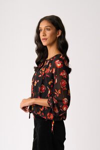 Memo Drawcord Hem Blouse