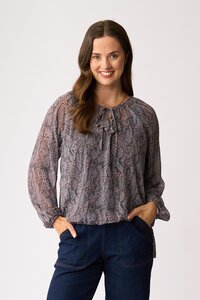 Memo Drawcord Hem Blouse