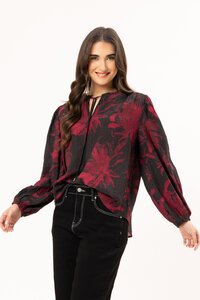 Seeking Lola Merlot Passion Hopeful Top