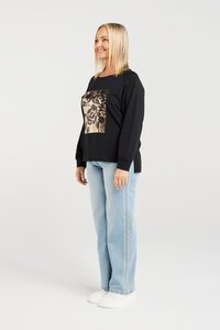 Zafina Calla T-shirt