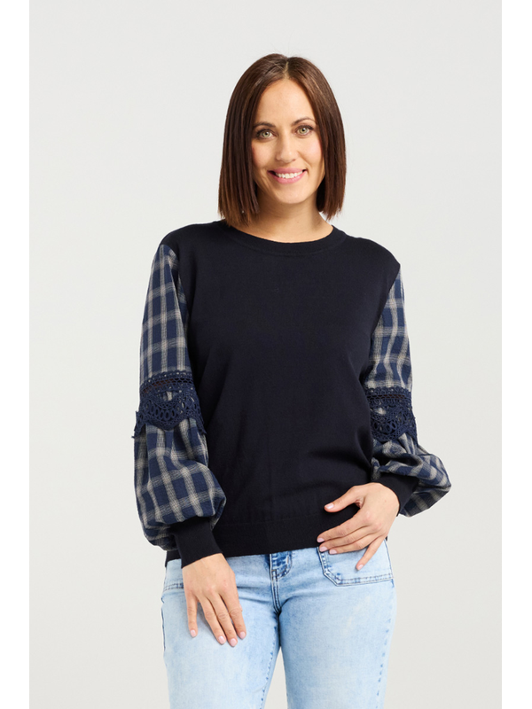 Zafina Lilith Check Lines Top