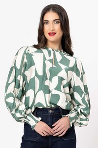 Leila + Luca Long Sleeve Movement Blouse