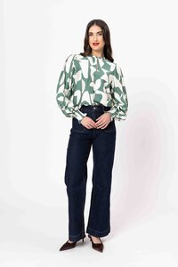 Leila + Luca Long Sleeve Movement Blouse