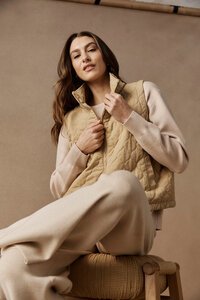 Eb & Ive Sansi Quilted Crop Vest