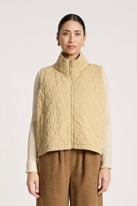 Eb & Ive Sansi Quilted Crop Vest