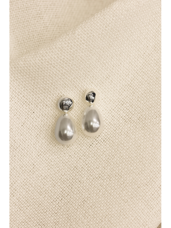 She Jewellery Pearl Drop Earrings