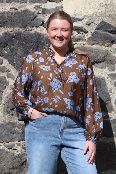 Fria The Label Calibri Top-25.3.26-Hello Cyril.