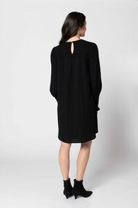Seeking Lola Black Crinkle Zion Dress