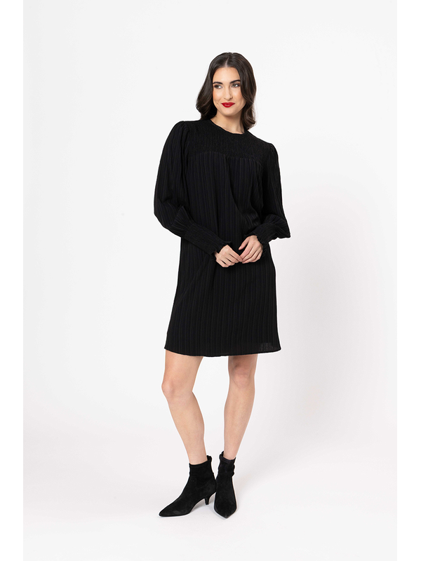 Seeking Lola Black Crinkle Zion Dress