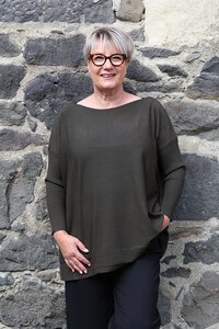 Fria The Label Center Back Rib Box Jumper