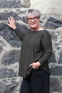 Fria The Label Center Back Rib Box Jumper