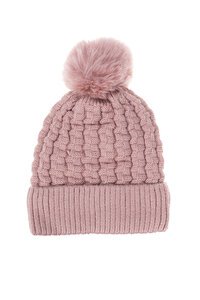 Ivys Cable Knit Beanie