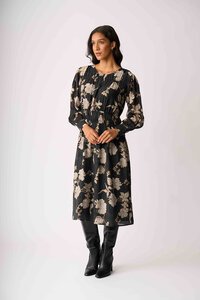 Memo Shirr Around Dress