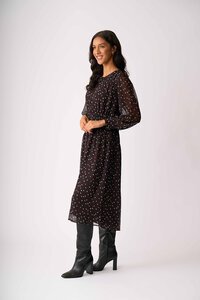 Memo Shirr Around Dress