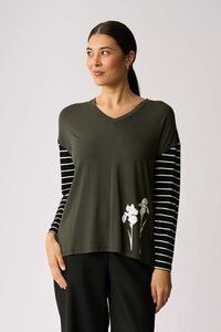 Foil Iris Dreams Combo Print Top