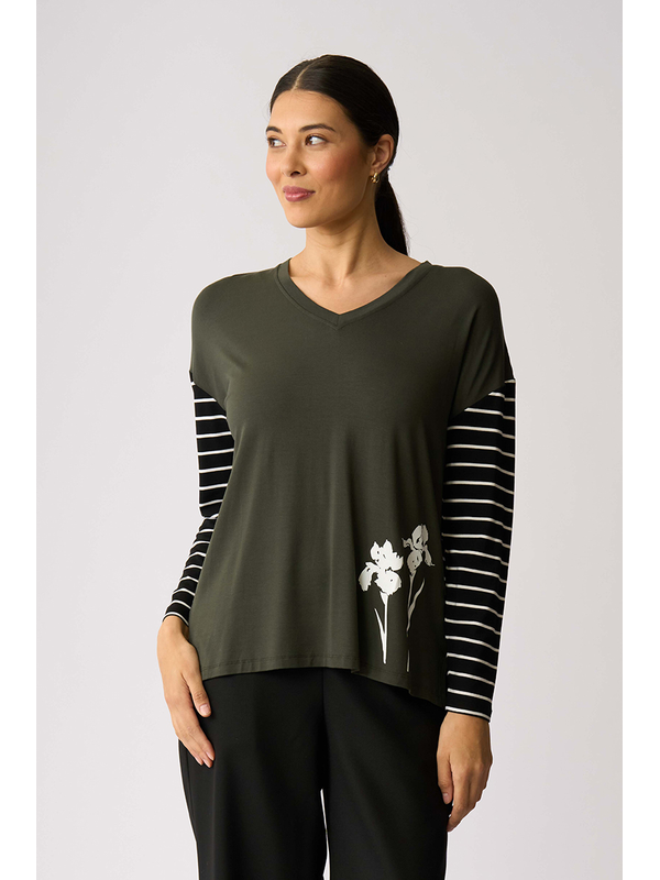 Foil Iris Dreams Combo Print Top