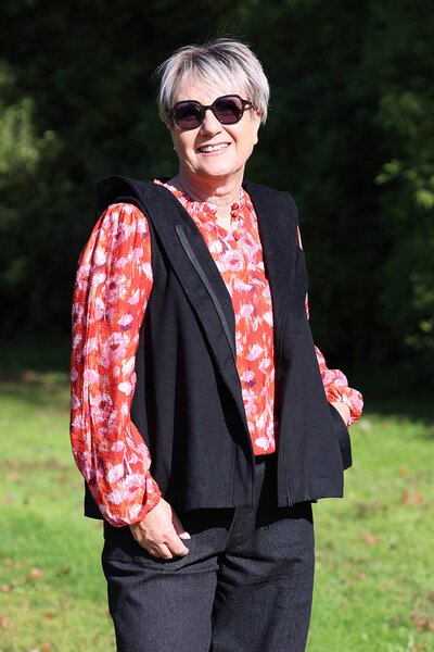 Foil Wool The World Vest-8.4.26-Hello Cyril.