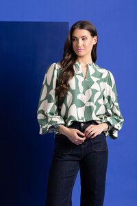 Leila + Luca Long Sleeve Movement Blouse