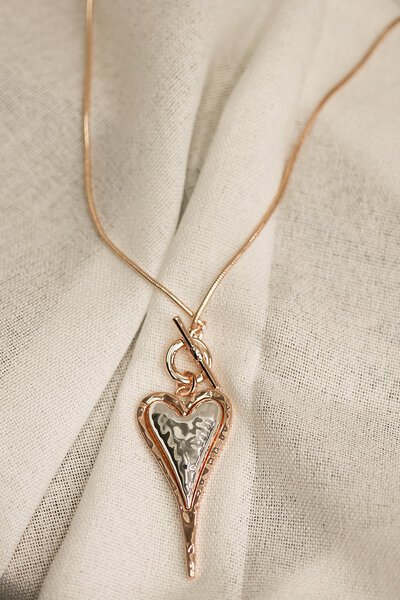 She Jewellery Sculpted Heart Necklace-accessories-Hello Cyril.