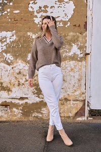 Worthier Darcy Subtle Contrast Neckline Jumper 