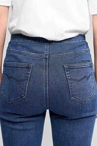 Vassalli Bay Pull On Slim Denim Pant