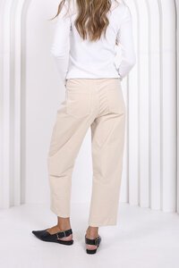 Monaco Toni Barrel Corduroy Jean