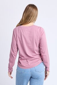 Foxwood Signature Long Sleeve Tee