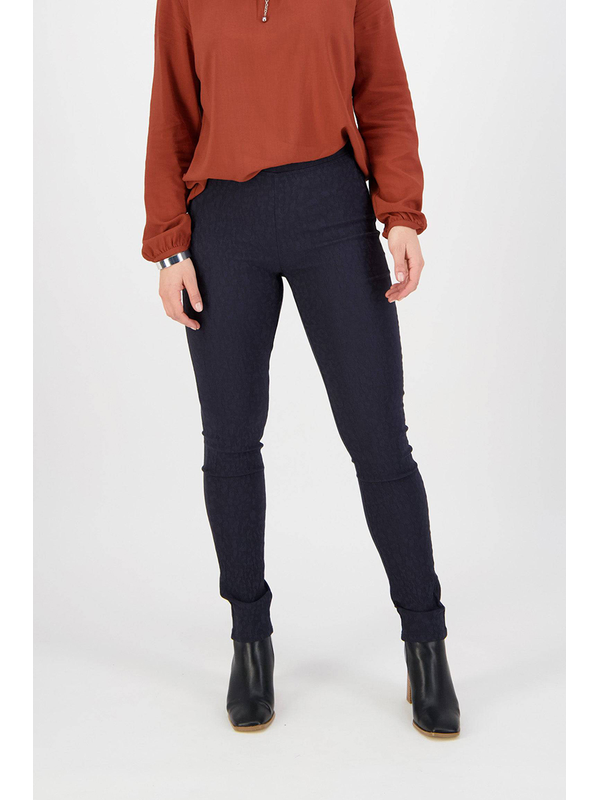 Vassalli Origin Skinny Embossed Pull On Pant