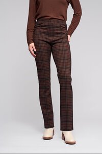 Vassalli Bay Pull On Slim Pant - Cherry