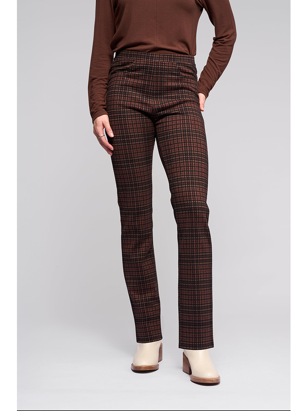 Vassalli Bay Pull On Slim Pant - Cherry
