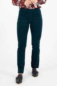 Vassalli Bay Slim Cord Pull On Pant