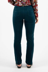 Vassalli Bay Slim Cord Pull On Pant