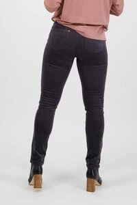 Vassalli Park Narrow Leg Cord Pant