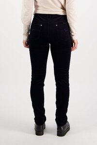Vassalli Park Narrow Leg Cord Pant