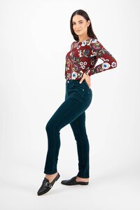 Vassalli Park Narrow Leg Cord Pant