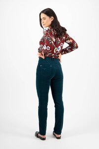 Vassalli Park Narrow Leg Cord Pant