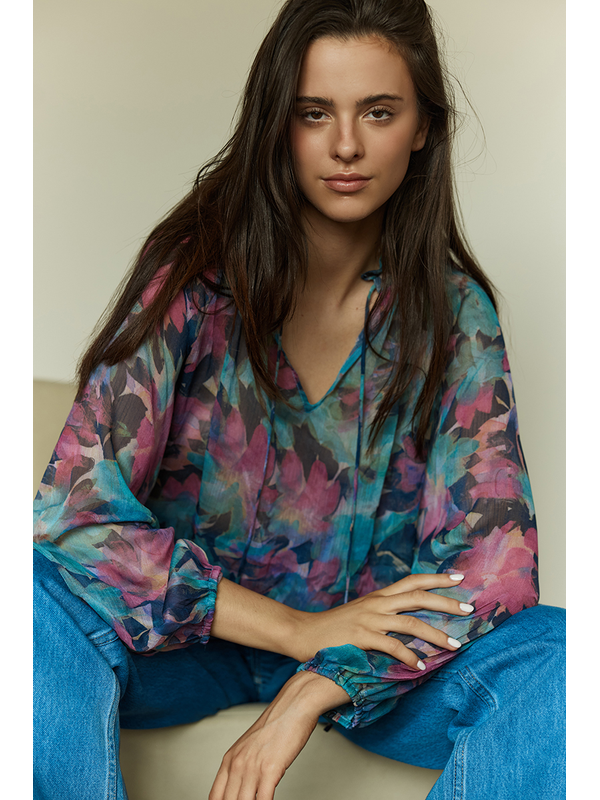 Sass Willow Tie Front Blouse
