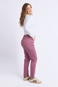 Foxwood Sylvia Jogger