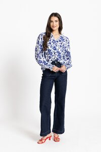 Leila + Luca Blue Floral Movement Blouse 