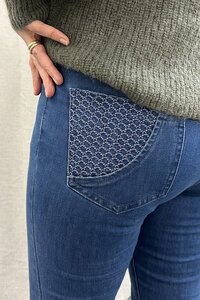Vassalli Reign Skinny Basket Weave Jean
