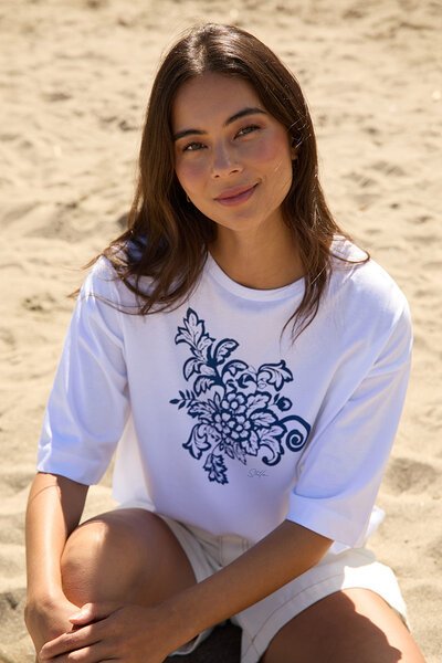 Stella + Gemma Porter Tee Hibiscus Bloom-shop-by-label-Hello Cyril.
