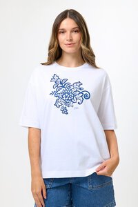 Stella + Gemma Porter Tee Hibiscus Bloom