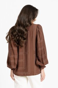 Leila + Luca Caramel Geo LS Movement Blouse